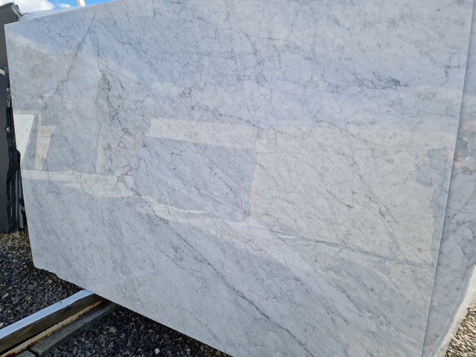 Carrara Bianco